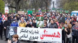 Canada: Toronto Iranian Community Reacts as Iranian Artist Sentenced to Death for Promoting Freedom