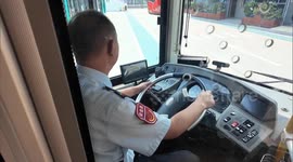 China: Food delivery, pet-friendly options available on buses in south China