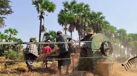 People in Myanmar struggle with sweltering heatwave