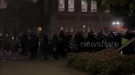 US: More Than 200 Arrested, Riot Police Moves Into Pro-Palestine Encampment At UCLA 5