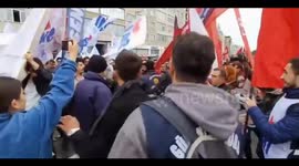 Police clash with May Day protesters in Istanbul's Sarachane Park
