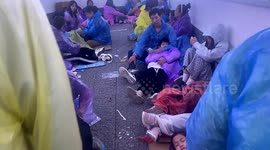 Tourists stranded at scenic area's mountain top during Labour Day rush