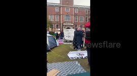 UK: Free communal meal at Gaza encampment in Newcastle upon Tyne