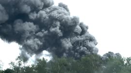 Toxic plume of smoke billows from fire at factory in Berlin
