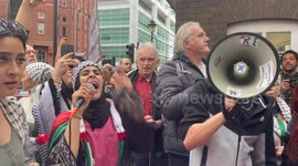 Rally outside UCL by pro- Palestine protesters