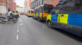 Hundreds of police on duty outside UCL as pro-Palestine and Pro-Israeli protesters rally