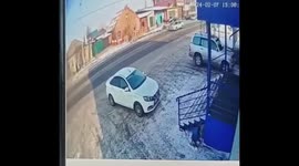 Drunk elderly driver rams parked car in Abakan