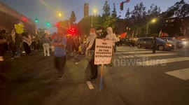 USA: USC Students Close down major Street during Protest