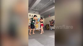 Woman shows off incredible Thai boxing skills - despite being eight months pregnant