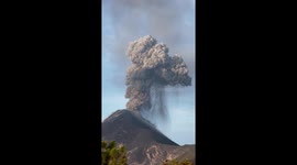Volcanic lightning illuminates Guatemala's Acatenango volcano