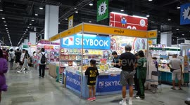 Locals enjoy Thai national book fair in Bangkok