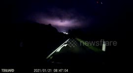 Dashcam catches strange multicoloured lights flashing in French sky. UFO ? Electric arcs ? January 2021 FRANCE