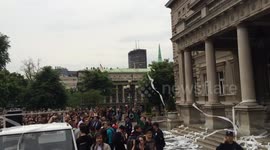 Protesters TP parliament building in Serbia