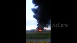 Major fire at tyre dump on the outskirts of Madrid, Spain