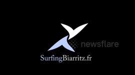 chewbacca surfing in cote des basques - biarritz