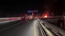 Porsche catches fire on Chinese highway