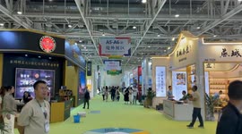 Foreign tea traders upbeat about business prospect of China's tea market
