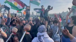 Youth Demand block Waterloo bridge as they call for a complete ceasefire in Gaza.