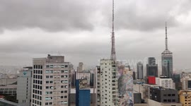 Brazil: Sao Paulo starts to drizzle again and cool down