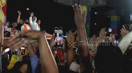 India: Thousands greet Prime Minister Narendra Modi in India's financial capital