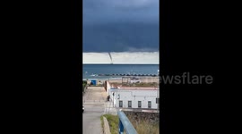 Spain: Waterspout Spotted Off Cunit Beach In Baix Penedès