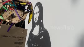 Artist makes incredible shadow art of Mona Lisa from pieces of cardboard