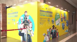 Hong Kong airport career expo attracts huge crowds of job seekers