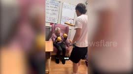 21-year-old gives OAP boxing lessons