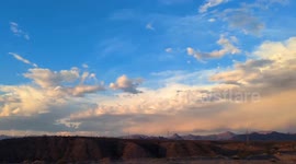 Virga clouds over Bullhead City: threats of rain in the Mojave Desert