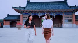 Poetry contest between foreign students and