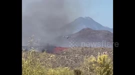 US: Fire Crews Battle Wildcat Fire In Arizona As It Continues To Spread 4