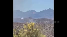US: Fire Crews Battle Wildcat Fire In Arizona As It Continues To Spread