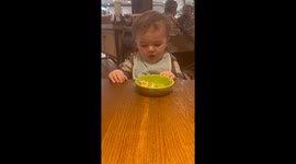 Nando's giggles: Mom's playful request sparks a laughter riot from toddler