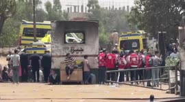 6 killed, 9 wounded in minibus accident in Egypt's Giza