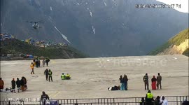 Pilot safely grounds helicopter with Pilgrims amid technical snag in Kedarnath
