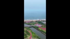 Xi visits coastal greenway in Rizhao