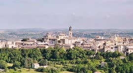 Italian students show off Chinese language skills in competition