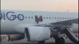 Bomb scare forces plane to be evacuated in India