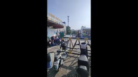 Chinese kindergarten students exercising on cylinder stuns onlookers
