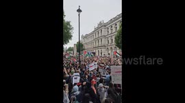 UK: More than 10,000 people gather in London for a rally in support of Palestine
