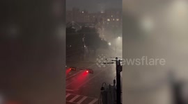 Heavy hailstorm damages car in Dallas, Texas