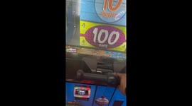 TikToker discovers Dave & Buster's jackpot hack: Hits Big Bass bonus