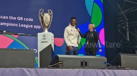 Champions League Final: UEFA ambassador Mikel John Obi quizzed about match prediction as he appears with trophy in Trafalgar Square