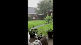 Hailstorm hits Clear Lake, Houston: video captures intense weather