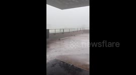 US: Severe Thunderstorm Brings Pea-Sized Hail To New Orleans Met Area