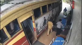 Indian woman safely gives birth on bus, driver receives praise for quick actions