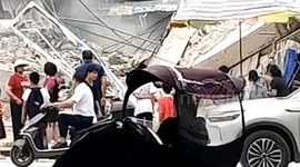 All trapped rescued but two dead in southern China's building collapse