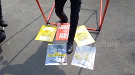 Indonesia: Journalists take part in a protest against the latest draft revision of the broadcasting law by Indonesian legislatives (DPR), which they consider a threat to press freedom in Bandung 1