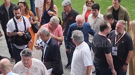 The President of Brazil pays a visit to the lawn of the Neo Quimica Arena 1