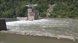 Weather Video Scenic Fast moving water over KY Dam